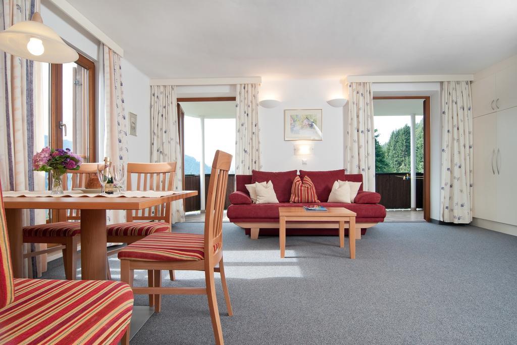 Schuetzenhof Aparthotel Sattendorf Bagian luar foto